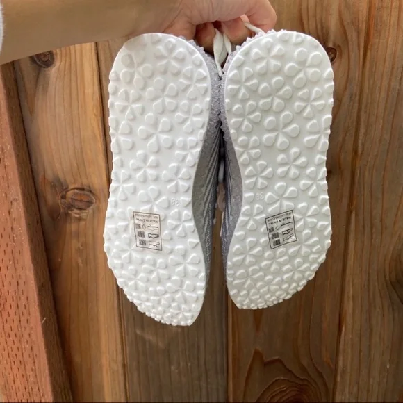 Grey Sneakers - Picture 4 of 5